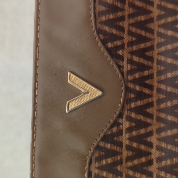 Mario Valentino Brown Clutch - Picture 10 of 10